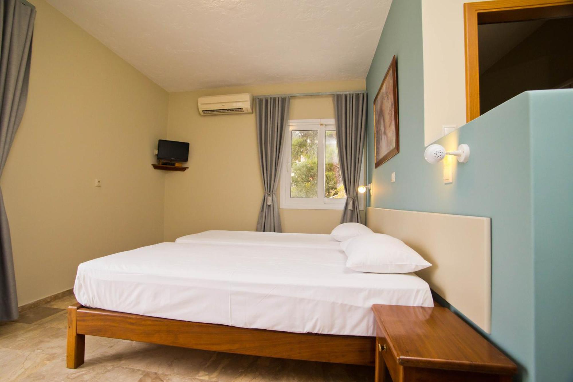 Acropolis Hotel Masouri Exterior photo